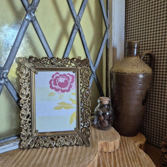 Set of 2 Antique Brass Picture Frames 8x10 & 3.5x5 - Picture 5 of 15